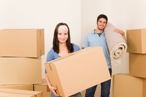 Free quote policy and flexible storage options in Elephant and Castle